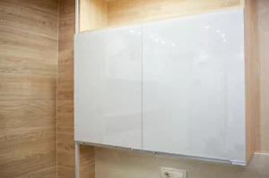 Tủ bếp gỗ công nghiệp MDF phủ Acrylic tráng gương Tủ bếp gỗ công nghiệp MDF phủ Acrylic tráng gương